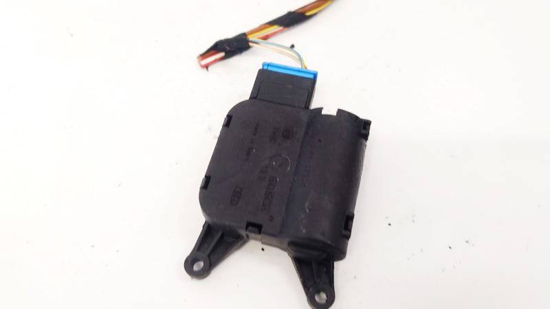 0132801356 Opel Meriva 2003 кронштейн моторчика заслонки отопителя