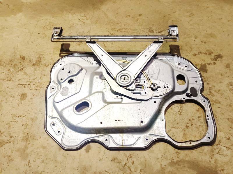 4M51A203A28BG Ford Focus 2006 Durvju loga pacēlājs - PRIEKŠA PA LABI - Thumbnail 2