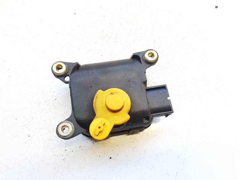 0132801122 Volkswagen Golf 1999 Servomotor-MOTOR APERTURA TRAMPILLAS CLIMATIZADOR