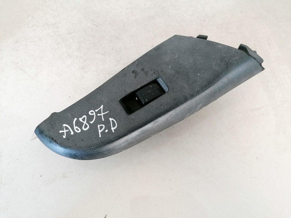 80960 Nissan Almera 2000 Sähkötoimisen ikkunan ohjauskytkin