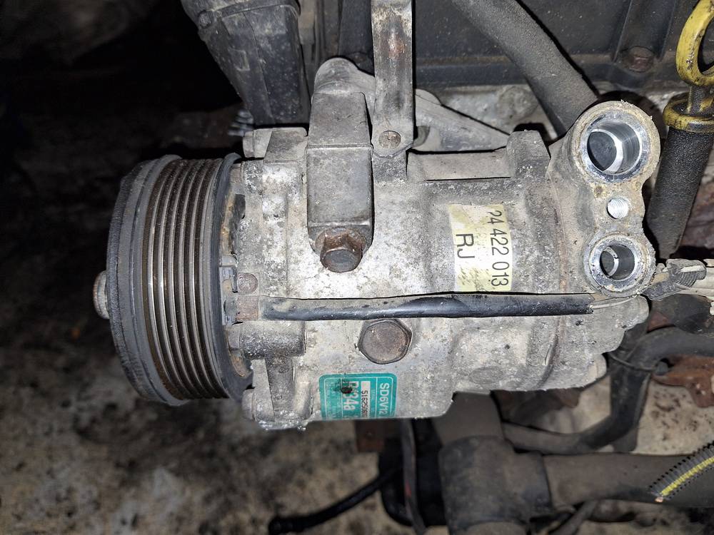 24422013 Opel Astra 2000 Kondicioniera sūknis