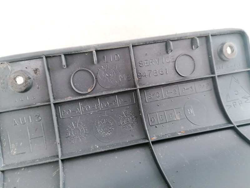 MB947861 Mitsubishi Eclipse 1996 Salona apdare (plastmasas) - Thumbnail 3