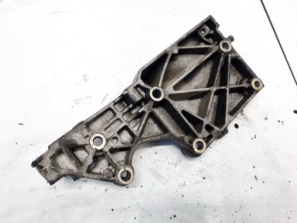 038903143AF Volkswagen Jetta 2007 Variklio kronsteinas ir Greiciu dezes kronsteinas - Thumbnail 3