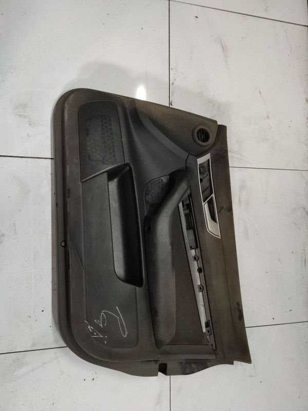 4F1867106A Audi A6 2005 Duru apmusimas (apdaila-absifkes)  P.D.