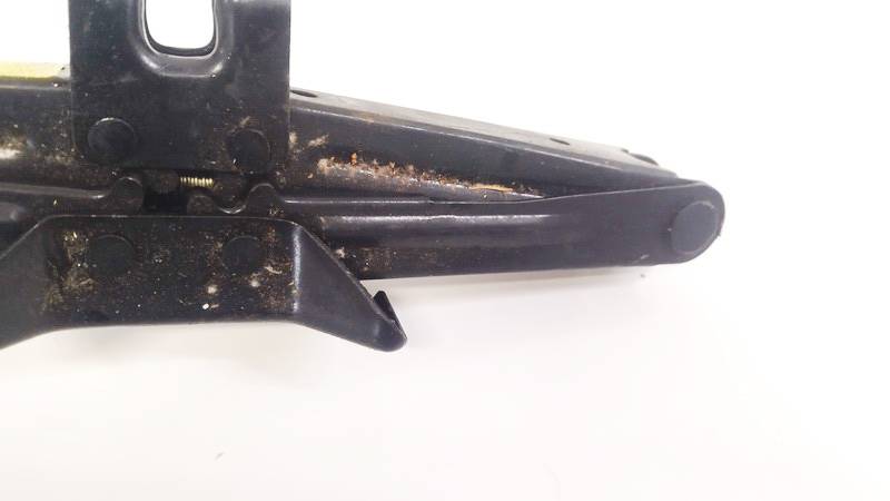 Toyota Corolla Verso 2006 Roadside Jack - Thumbnail 3