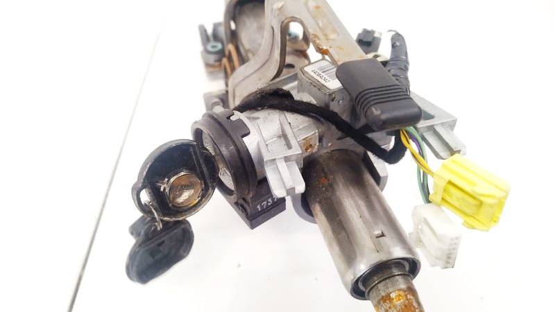 MR587813 Mitsubishi Colt 2007 Ignition Barrels (Ignition Switch)
