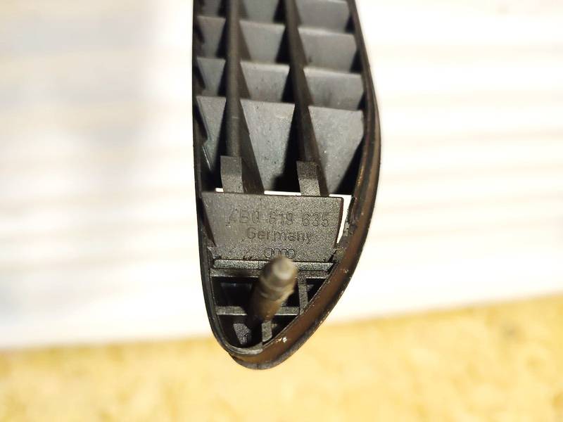 4B0819635 Audi A6 2002 Salona gaisa restes - Thumbnail 3