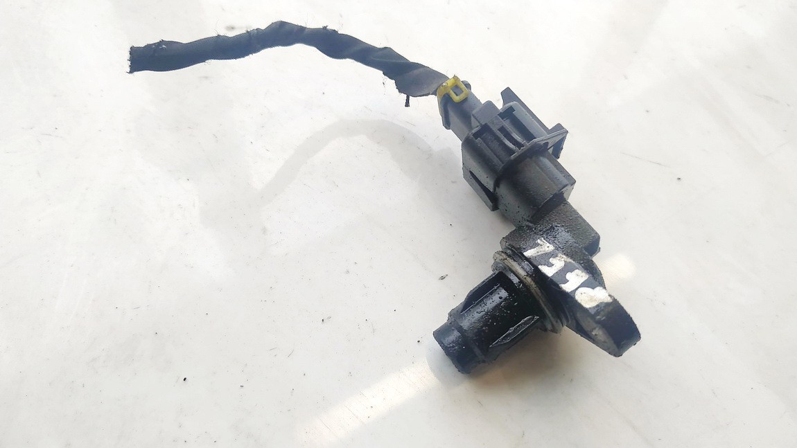 393002A000 Hyundai i30 2012 Kurbelwellensensor Impulsgeber - Thumbnail 3