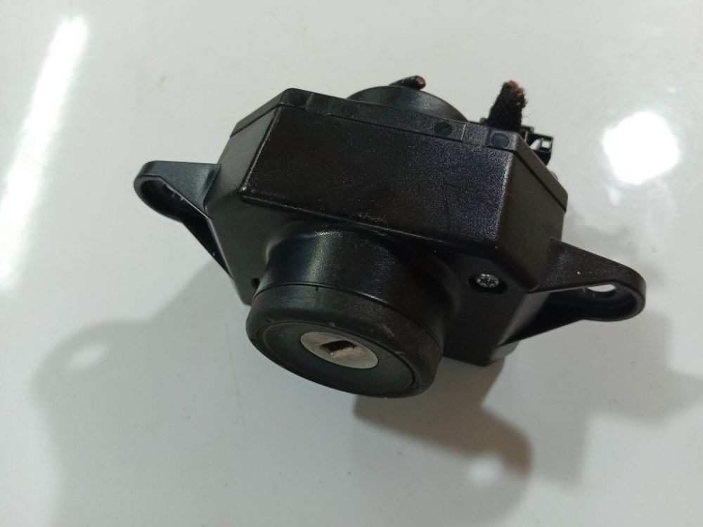 4F0909131D Audi A6 2005 Ignition Barrels (Ignition Switch)