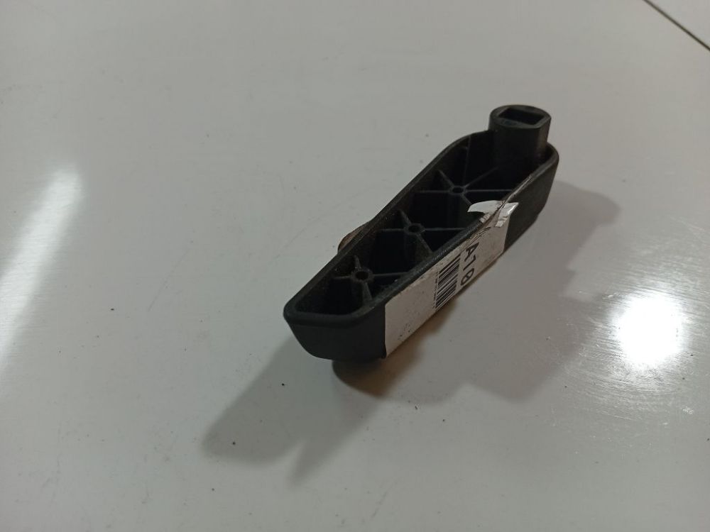 Opel Zafira 2009 Hood Release Handle - Thumbnail 4