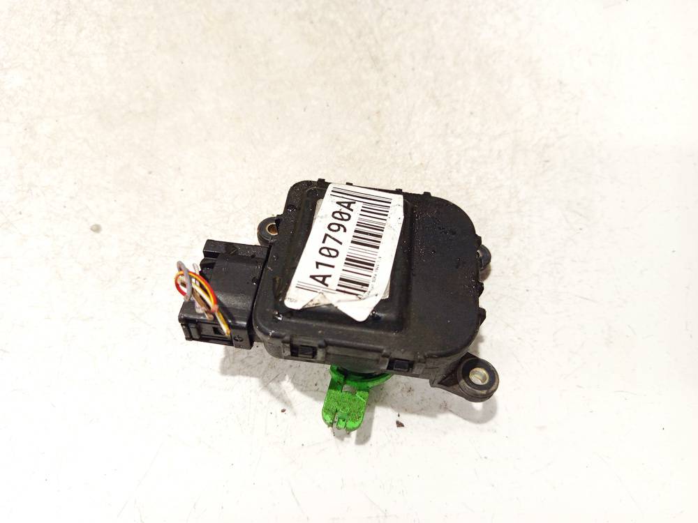 1J1907511D Volkswagen Bora 1999 Heater Vent Flap Control Actuator Motor