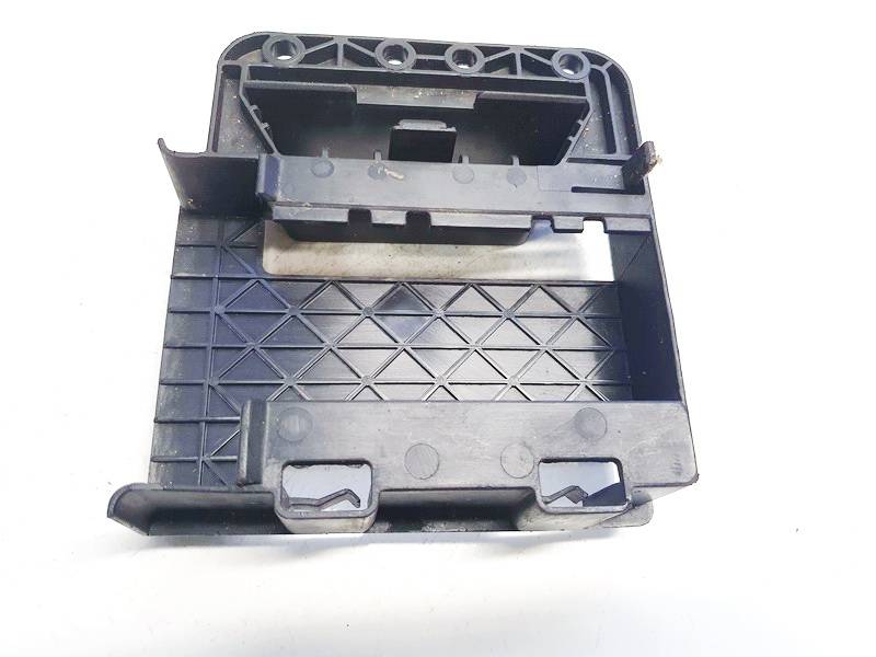 1K1907348A Volkswagen Golf 2004 Other car part - Thumbnail 2