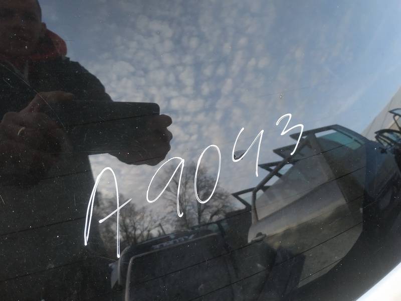 BALTAS Toyota Highlander 2012 Galinis dangtis (kapotas) G. - Thumbnail 3