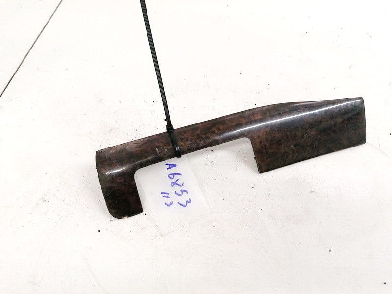 8203825 BMW 3-Series 2001 Salono apdaila (plastmases)