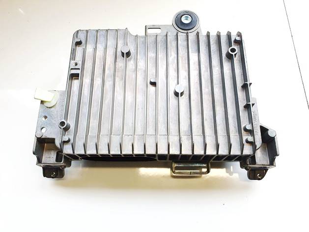 0516762 Tesla Model Y 2023 Kiti kompiuteriai