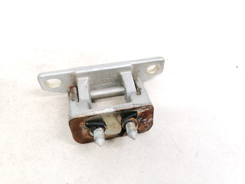 Kia Sorento 2004 Takaluukun sarana - TAKANA OIKEALLA - Thumbnail 2