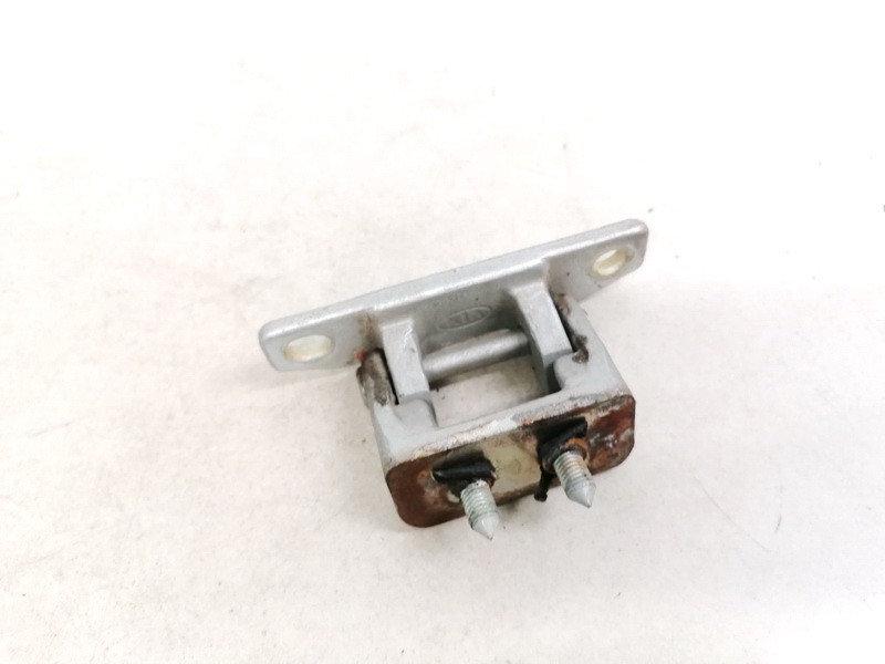 Kia Sorento 2004 Takaluukun sarana - TAKANA OIKEALLA - Thumbnail 3