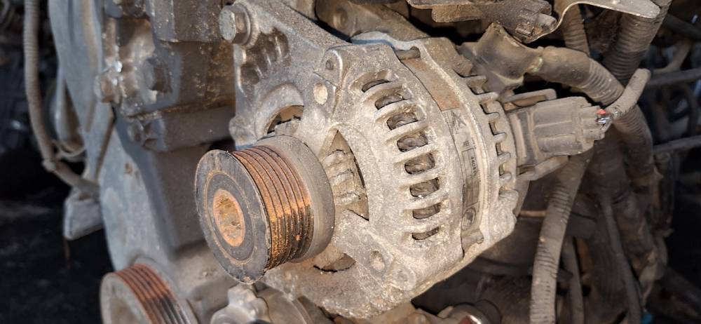 C0816 Ford C-MAX 2003 Alternator - Thumbnail 2