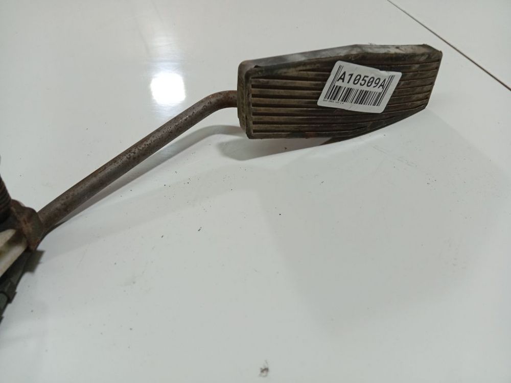 Opel Omega 1997 Elektriskais akseleratora pedālis - Thumbnail 2