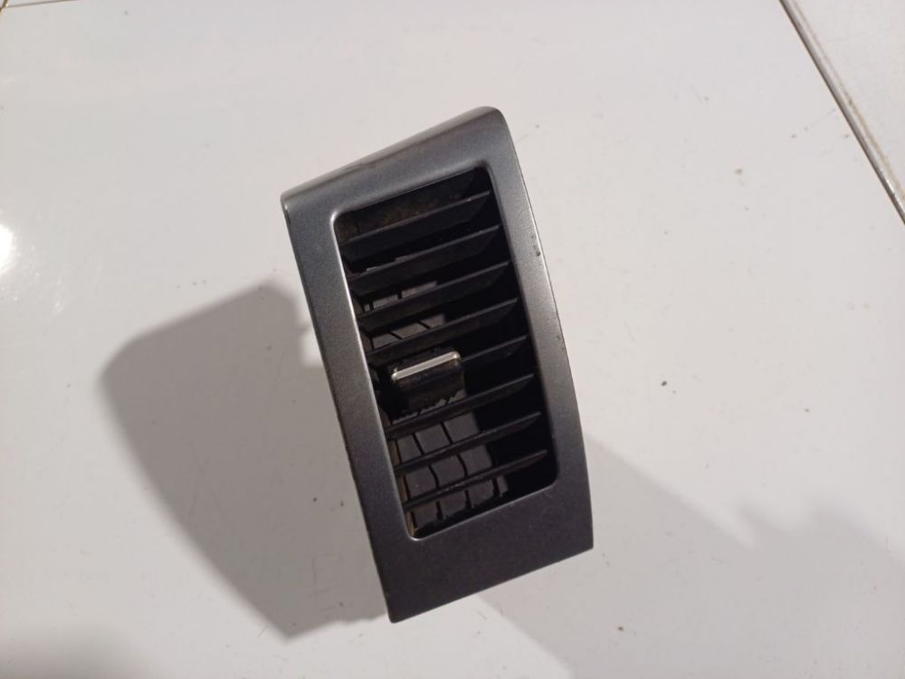 GN71114010 Peugeot 4007 2007 ventilation intérieur