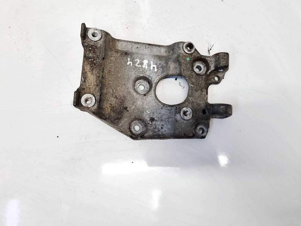 9646719580 Volvo S60 2012 Engine Mount Bracket and Gearbox Mount Bracket