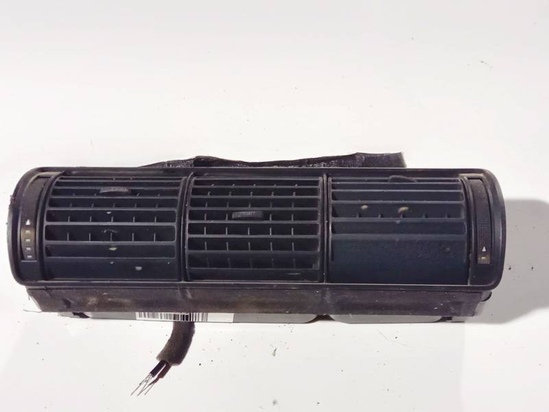 8D1820951 Audi A4 2000 Dash Vent (Air Vent Grille)