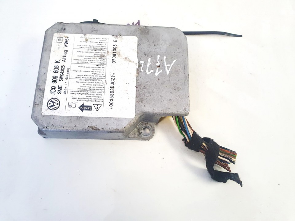 1C0909605K Skoda Superb 2008 Airbag crash sensors module