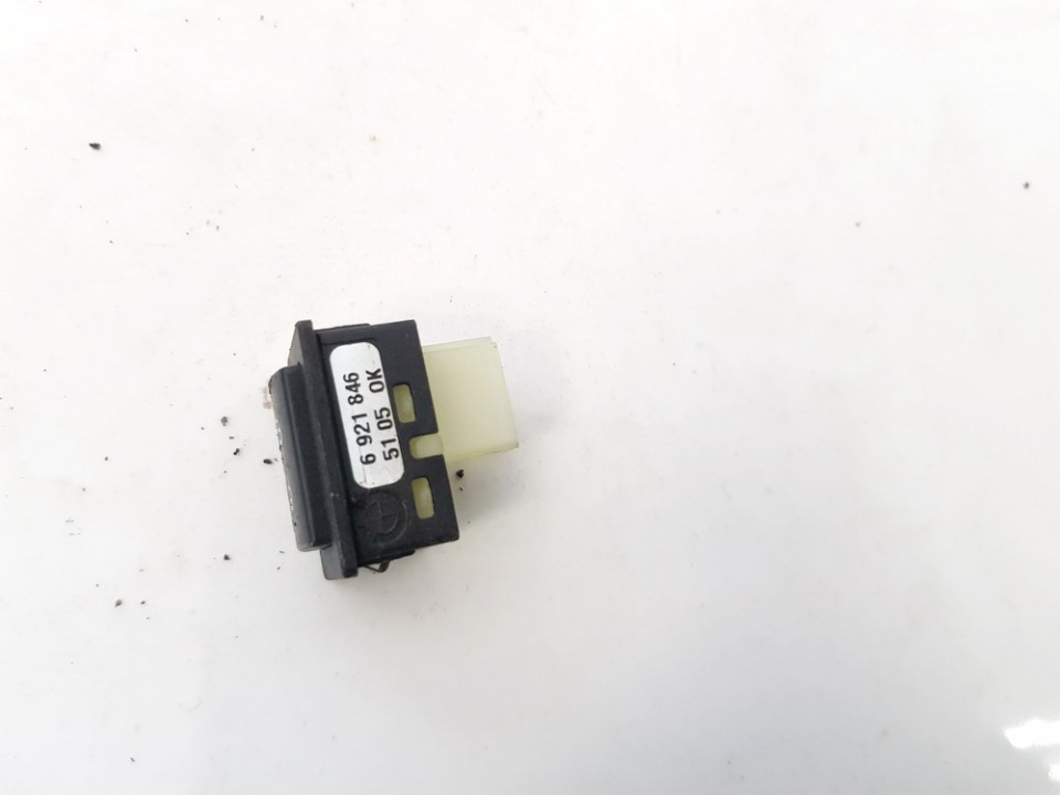 6921846 BMW 5-Series 2006 Trunk opener (Release Switch button) - Thumbnail 2