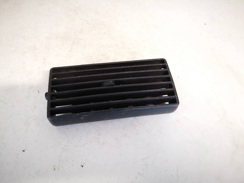 1J0819755B Volkswagen Golf 2002 Dash Vent (Air Vent Grille)