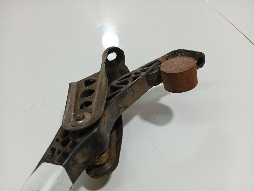 Toyota Yaris Verso 2000 Accelerator throttle pedal (potentiometer) - Thumbnail 4