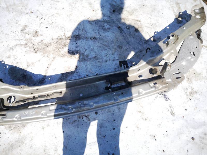 Volvo V50 2004 Radiator Support, Mask - FRONT