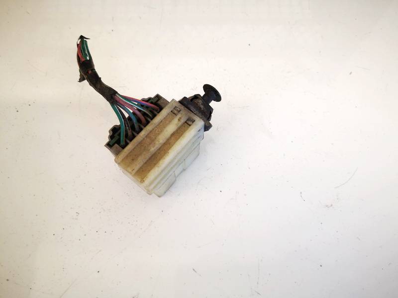 30505L Chrysler 300C 2006 Brake Light Switch (sensor) - Switch (Pedal Contact) - Thumbnail 3