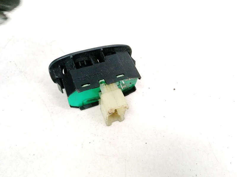 Toyota Corolla 2003 Ulkopuolisten peilien säätö - Thumbnail 2