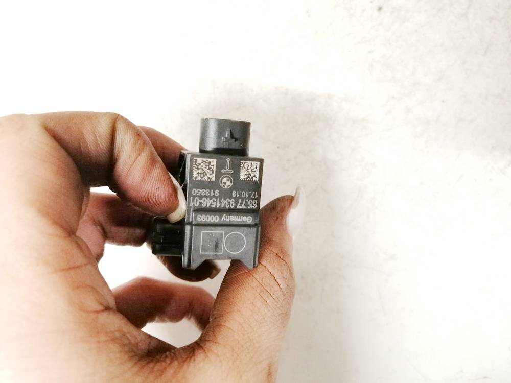 934154601 BMW 3-Series 2021 Srs Airbag crash sensor - Thumbnail 3