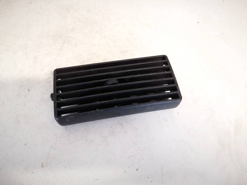 1J0819755B Volkswagen Golf 2002 Dash Vent (Air Vent Grille)