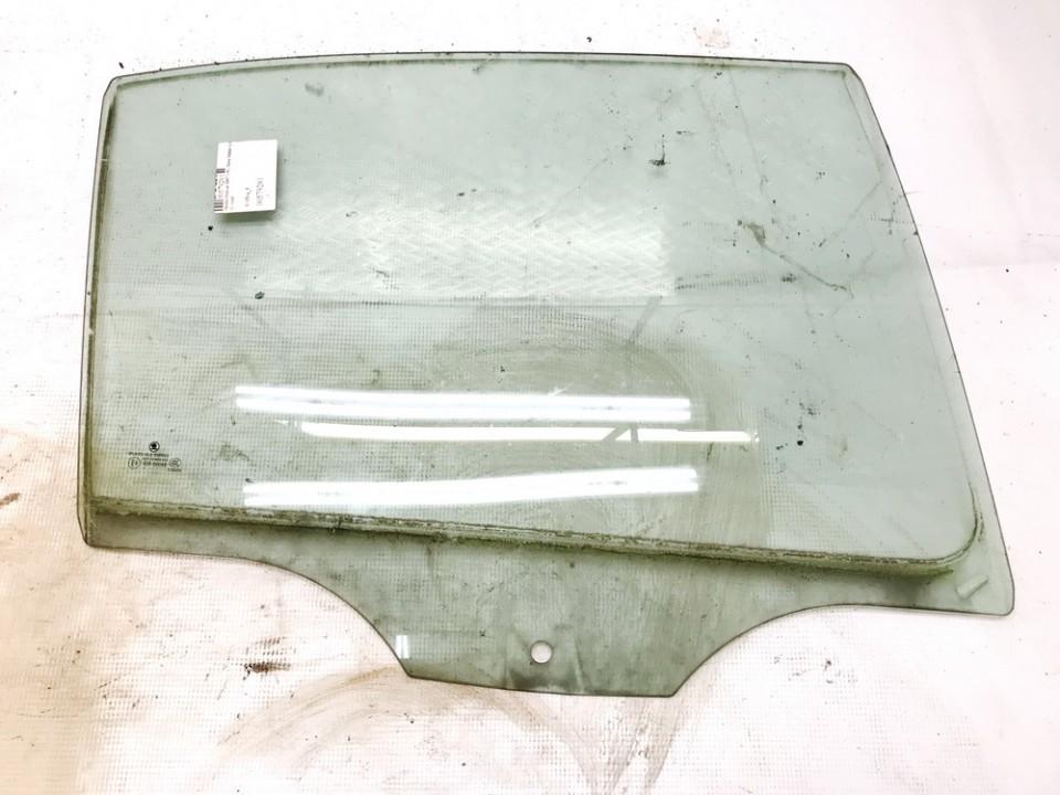 Skoda Octavia 2007 Duru stiklas G.D.