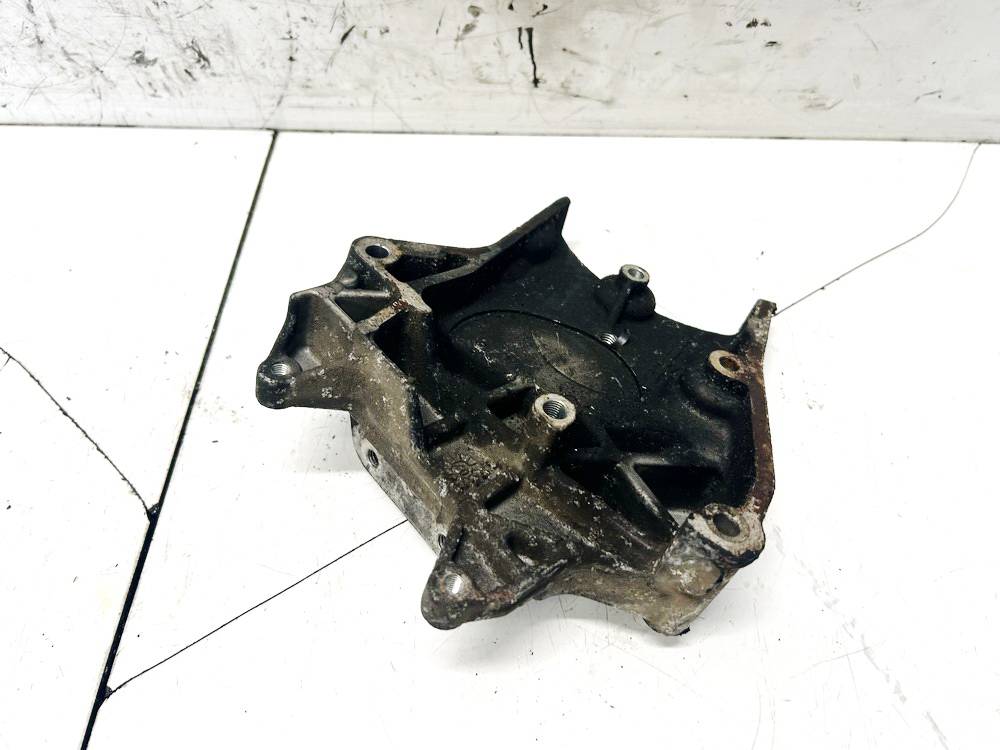 Opel Astra 2007 Engine Mount Bracket and Gearbox Mount Bracket - Thumbnail 3