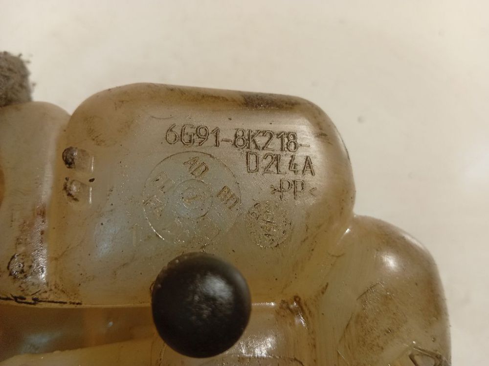 6G918K218 Ford Mondeo 2010 Expansion Tank coolant (RADIATOR EXPANSION TANK BOTTLE ) - Thumbnail 4