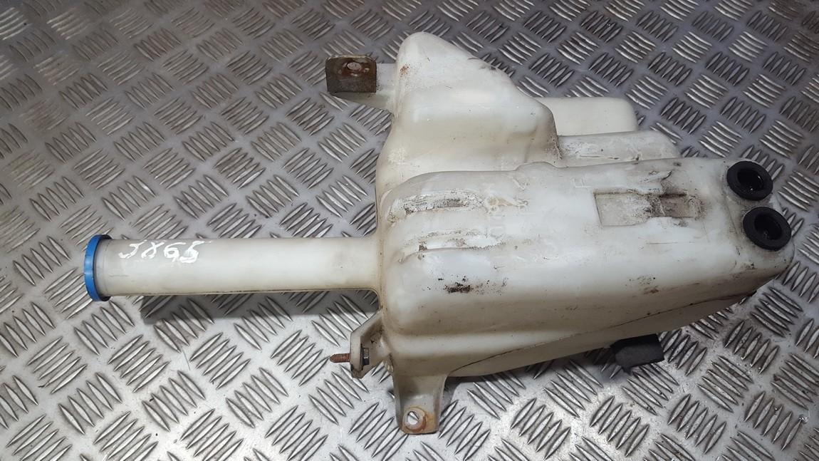 used used Windshield Washer Reservoir tank (WASHER BOTTLE) Toyota