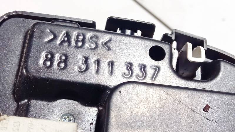 88311337 Opel Vectra 2002 Spidometras - prietaisu skydelis - Thumbnail 3