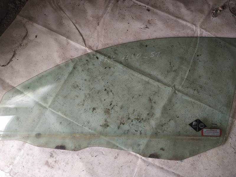 AS2 Nissan Primera 2002 Duru stiklas P.K.