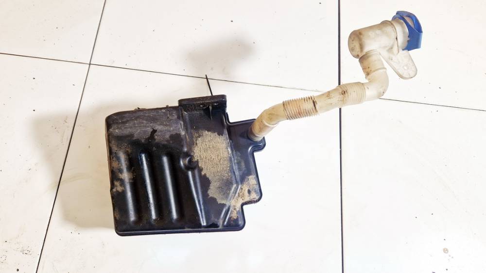 1K0955453Q Audi A3 2006 Langu apiplovimo bakelis