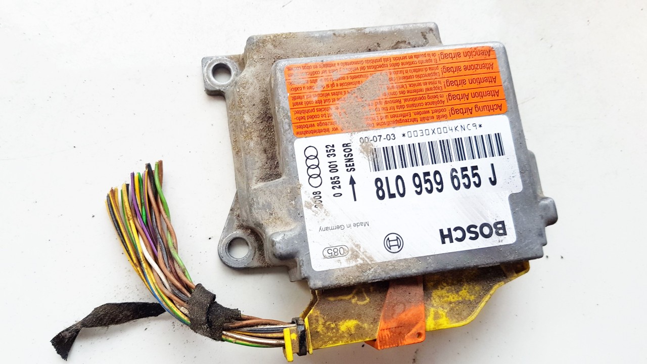8L0959655J Audi A3 2000 Airbag crash sensors module