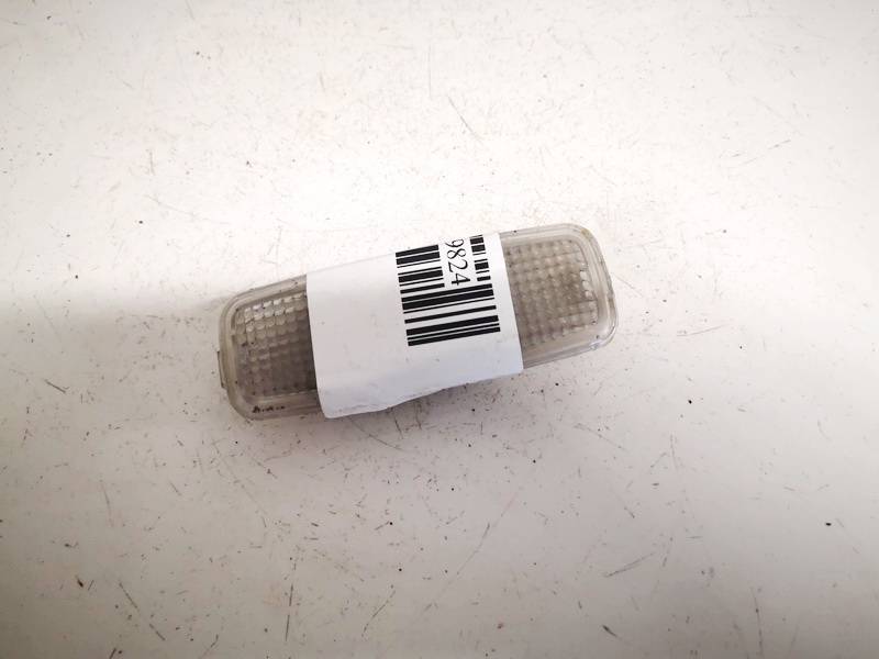 8L0947105A Audi A6 2002 Salono lemputė