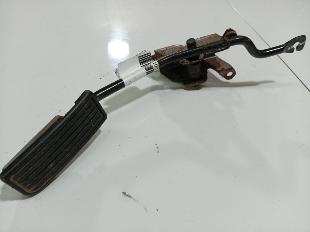 Honda Jazz 2005 Sähköinen kaasupoljin