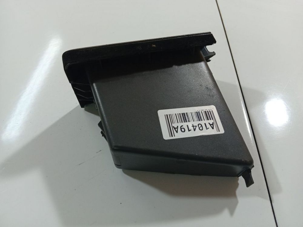 Volvo S60 2002 Boîte à Gants - Thumbnail 2