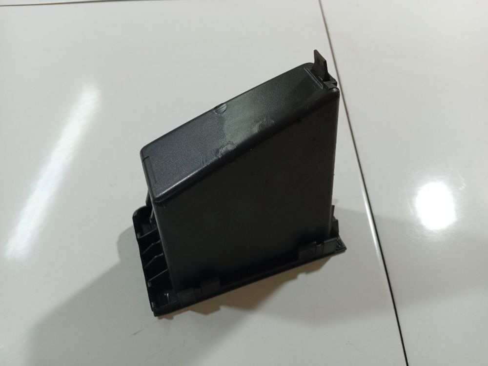 Volvo S60 2002 Boîte à Gants - Thumbnail 3