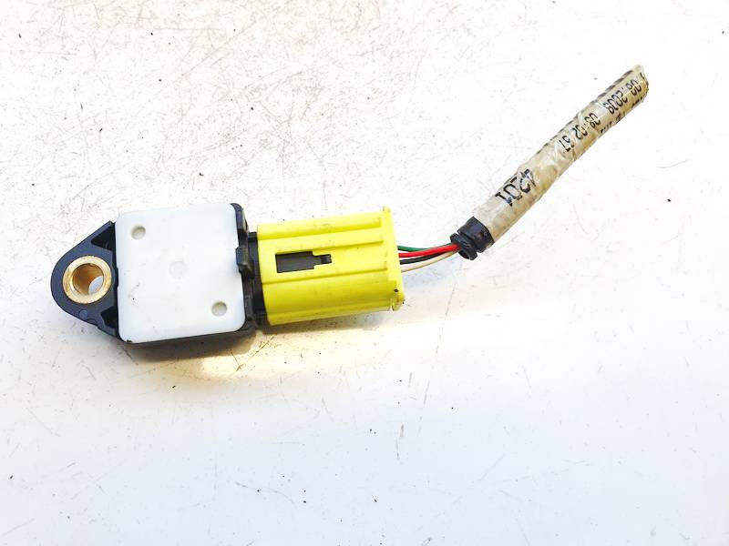 8983105040 Honda Jazz 2002 SENSOR IMPACTO ACCIDENTE PARA ACTIVAR - Thumbnail 3