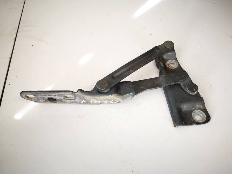 6Y0823301A Skoda Fabia 2005 Kapoto vyris P.K.