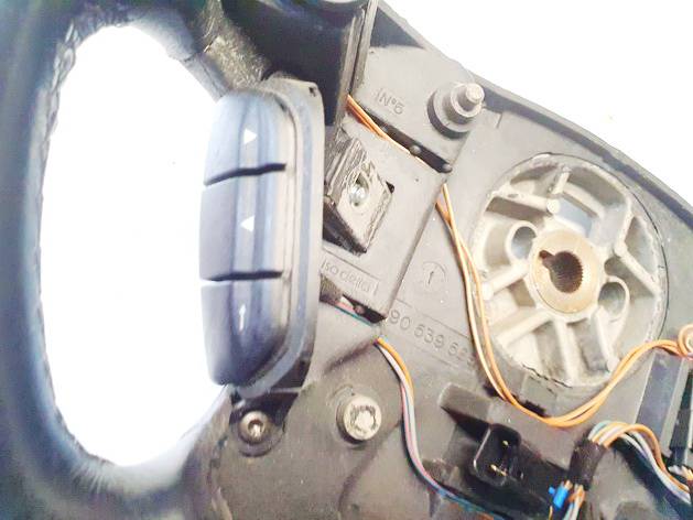 15689800 Opel Vectra 2001 Holden Steering Wheel Button